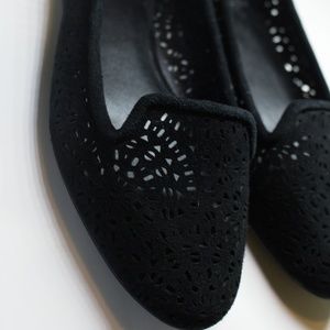 Vince Camuto Black Perforated Flats [NEW]